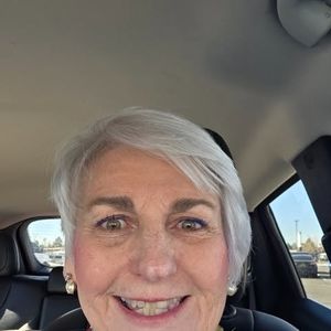 Meet your Posher, Lynn